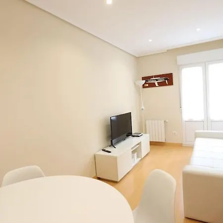 Notel Club - Calido En El Centro Santander