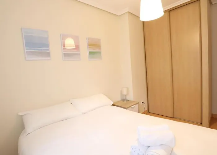 Notel Club - Calido En El Centro *